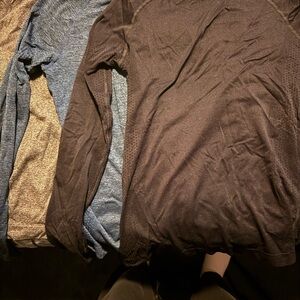 Figgs under scrubs set of 3 (size small - black blue and gray)